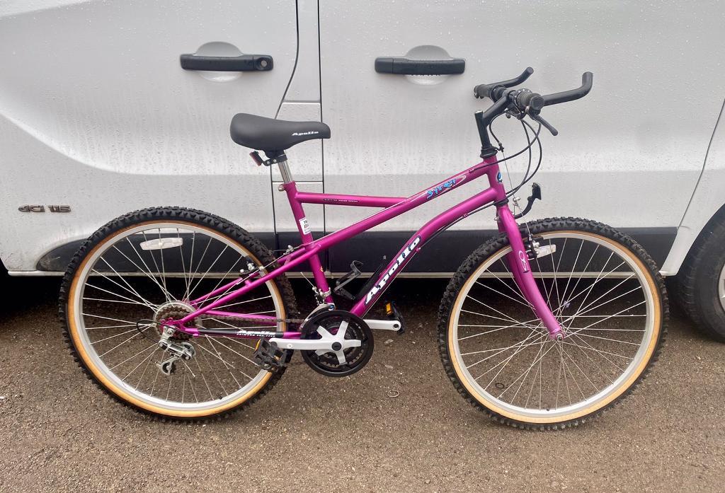 Ladies mountain bike 18'' frame 26 